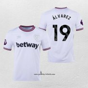 West Ham Spieler Alvarez Auswartstrikot 2023-2024